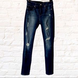 Buckle Fit No. 93 Mid-Rise Ankle Skinny Jean